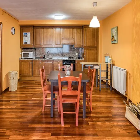 Cal Tatanet Apartment